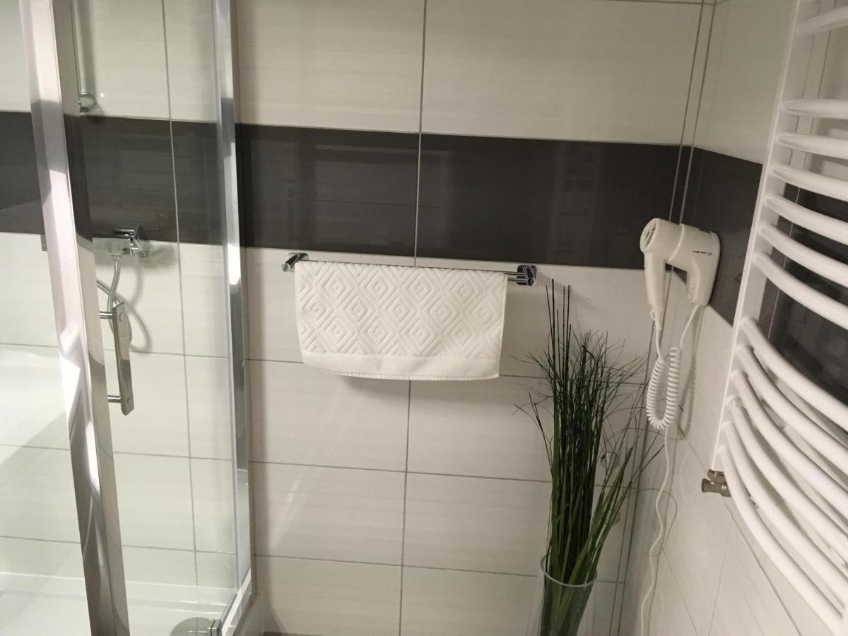 Rezydencja Marzec Gniezno Dış mekan fotoğraf