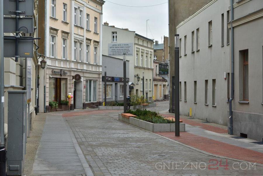 Rezydencja Marzec Gniezno Dış mekan fotoğraf